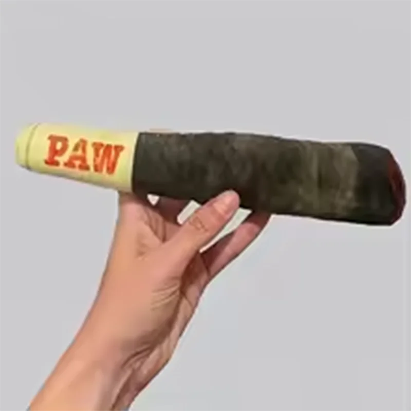Jouet Cigare Peluche Couineur pour Chien – Cadeau Original & Amusant